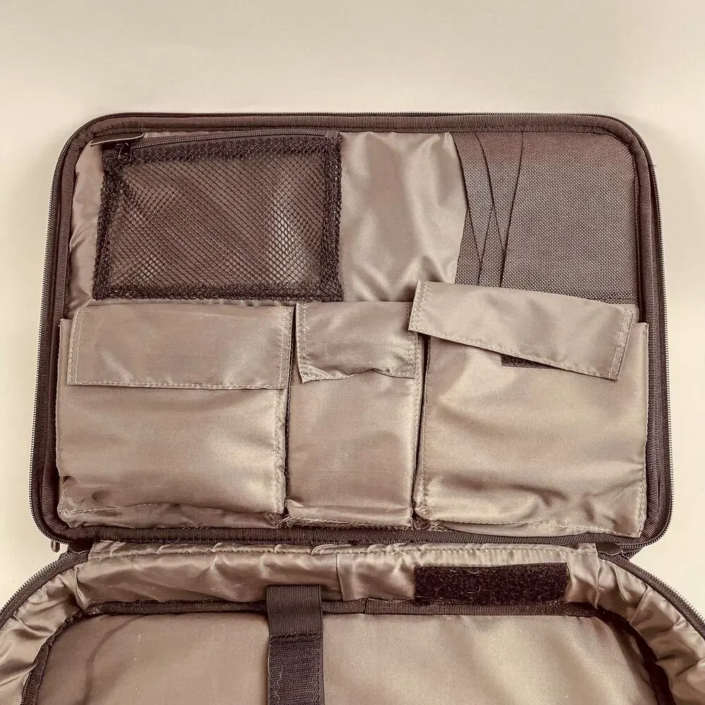 Targus - BlackTop Deluxe Notebook Case - Black